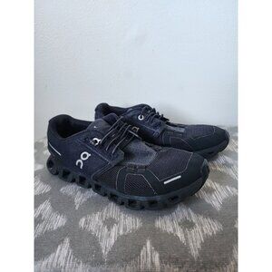 OnCloud 5 cloudtec all black sneakers 5.5